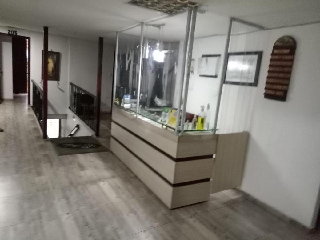 Hotel Canaveral Plaza Манисалес Екстериор снимка