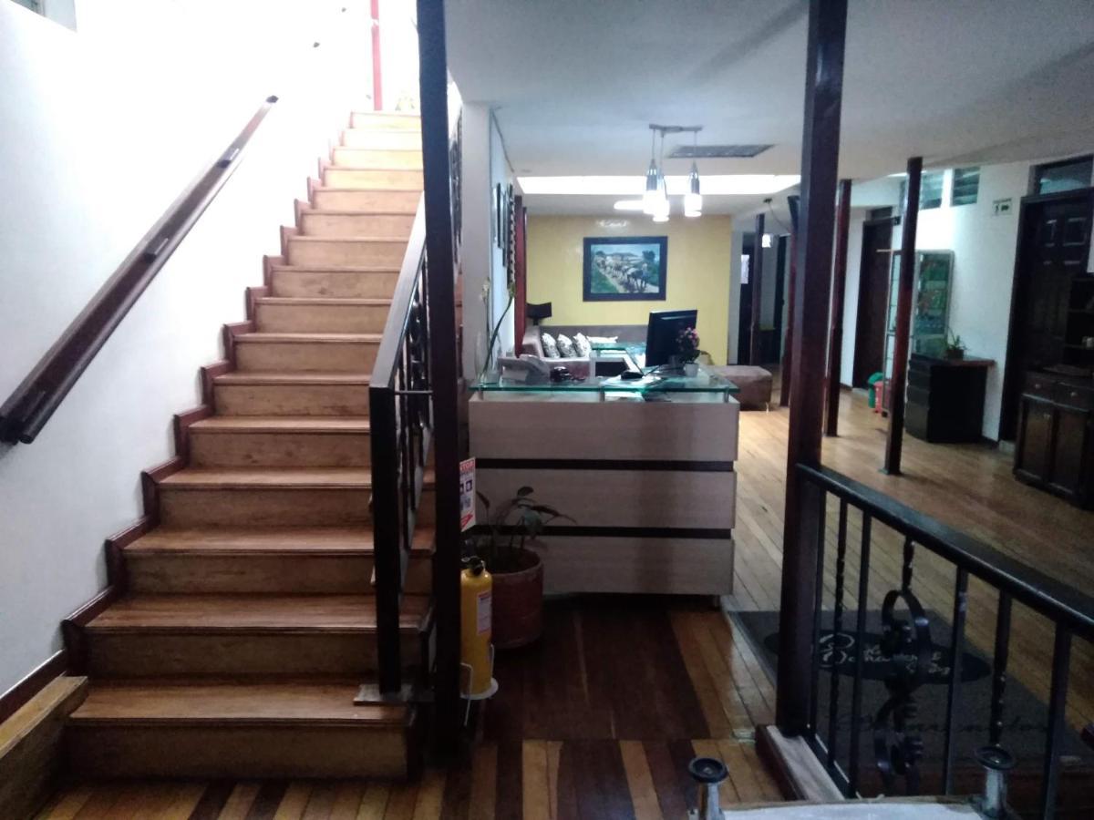 Hotel Canaveral Plaza Манисалес Екстериор снимка