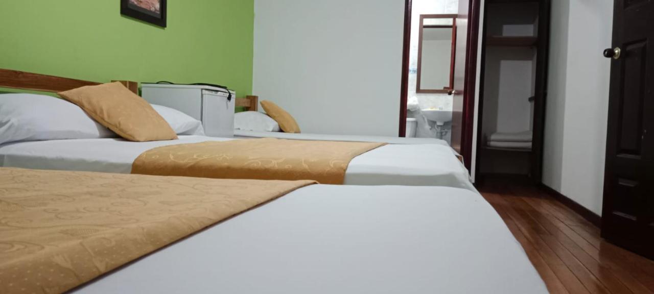 Hotel Canaveral Plaza Манисалес Екстериор снимка