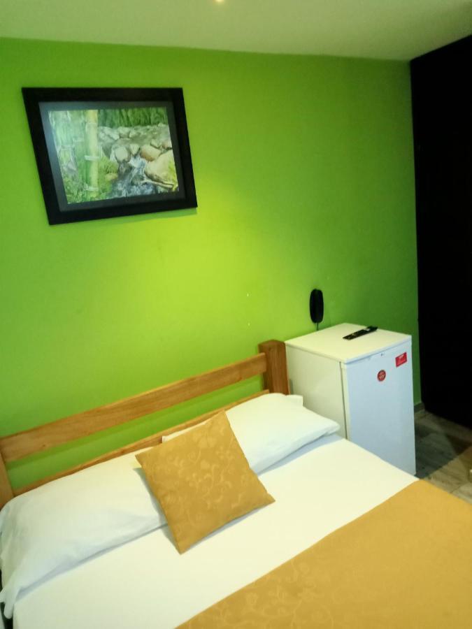 Hotel Canaveral Plaza Манисалес Екстериор снимка