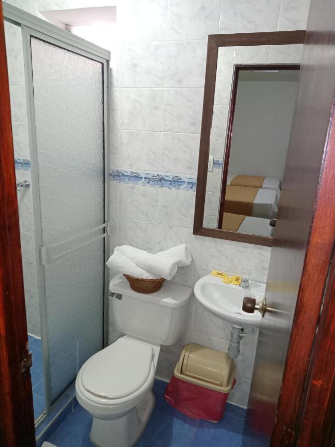 Hotel Canaveral Plaza Манисалес Екстериор снимка