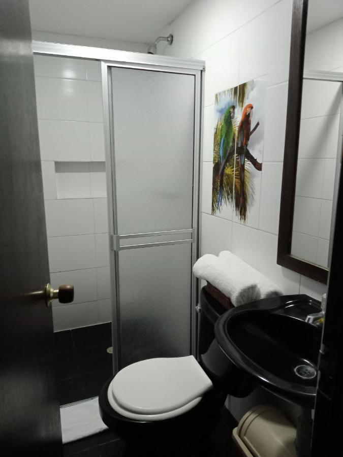 Hotel Canaveral Plaza Манисалес Екстериор снимка