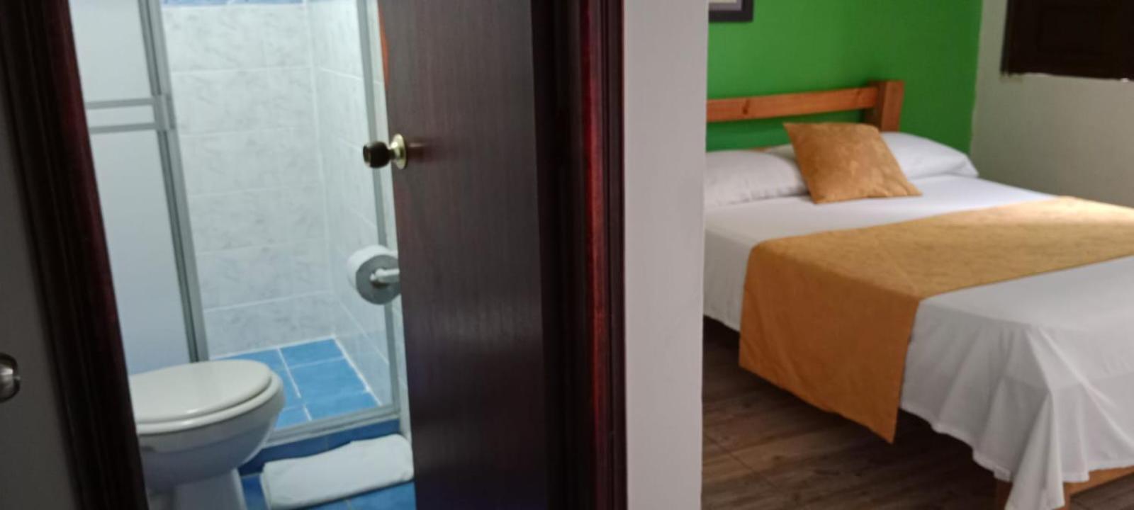 Hotel Canaveral Plaza Манисалес Екстериор снимка